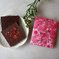 Load image into Gallery viewer, Red Berries Chocolate 49% - Goodio USACraft Chocolate